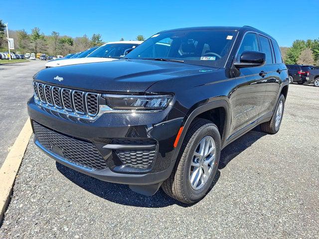 2026 Jeep Grand Cherokee GRAND CHEROKEE LAREDO X 4X4
