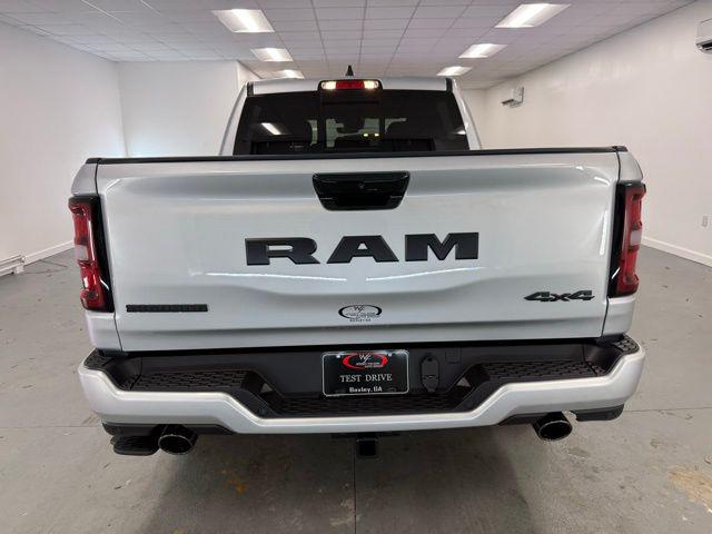 2026 Ram 1500 Big Horn Crew Cab 4x4 57 Box