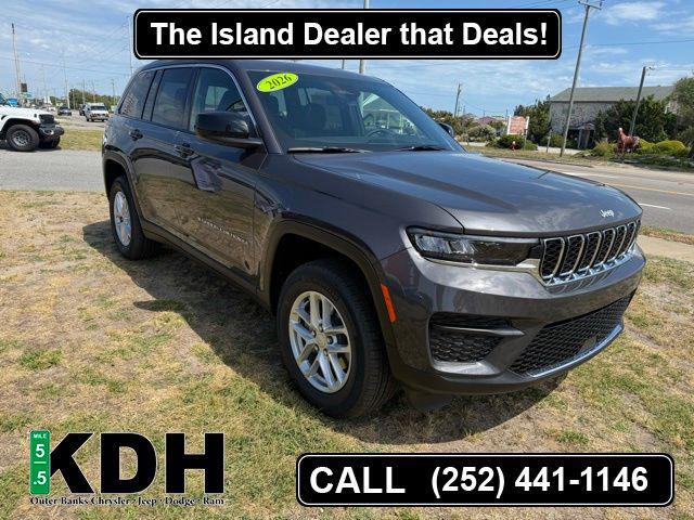 2026 Jeep Grand Cherokee GRAND CHEROKEE LAREDO X 4X4