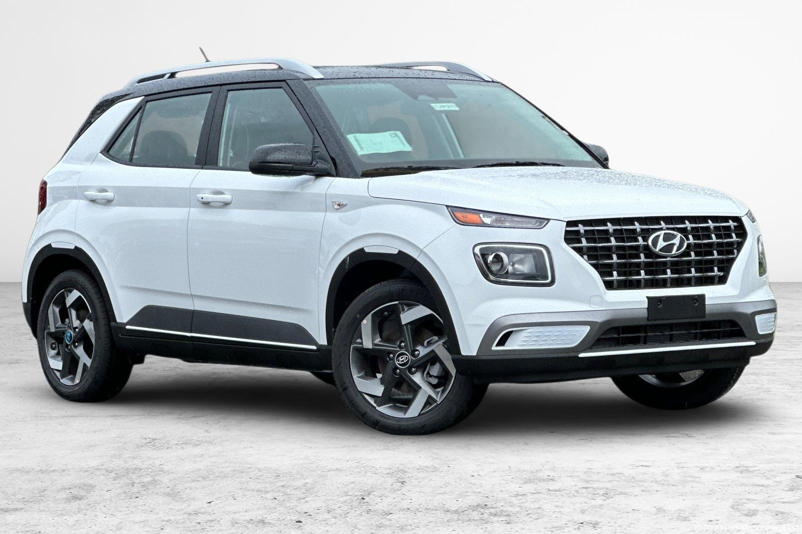 2026 Hyundai Venue SEL w/Two-Tone Roof