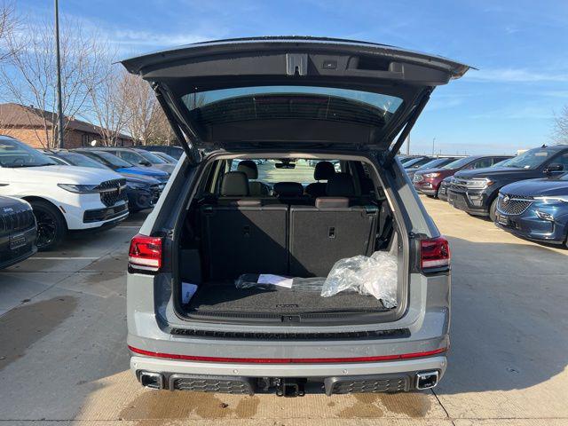 2026 Volkswagen Atlas Peak Edition