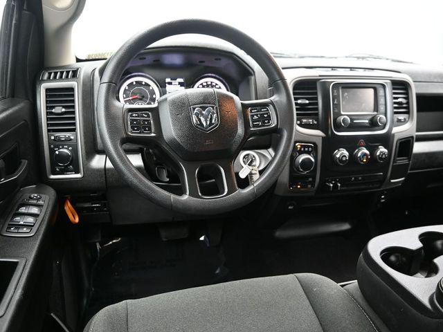 2024 Ram 1500 Classic Tradesman Crew Cab 4x4 6'4" Box