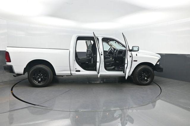 2024 Ram 1500 Classic Tradesman Crew Cab 4x4 6'4" Box