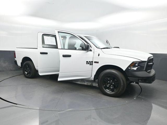 2024 Ram 1500 Classic Tradesman Crew Cab 4x4 6'4" Box
