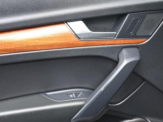 2022 Audi Q5 Premium 45 TFSI S line quattro S tronic