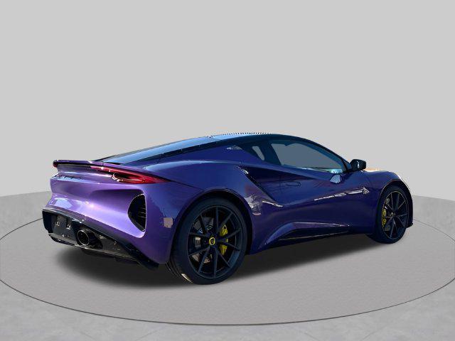 2026 Lotus Emira - Photo 5