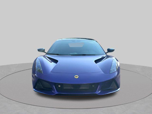 2026 Lotus Emira - Photo 17