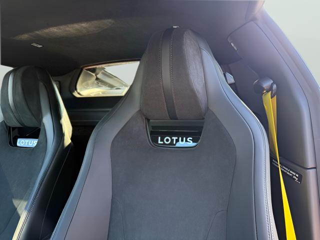 2026 Lotus Emira - Photo 29