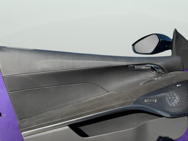 2026 Lotus Emira - Photo 33