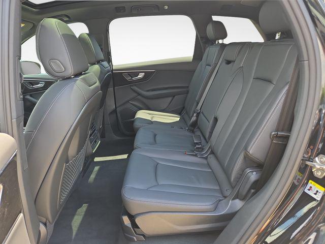 2026 Audi Q7 Premium 45 TFSI quattro tiptronic