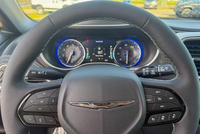 2026 Chrysler Pacifica Select AWD