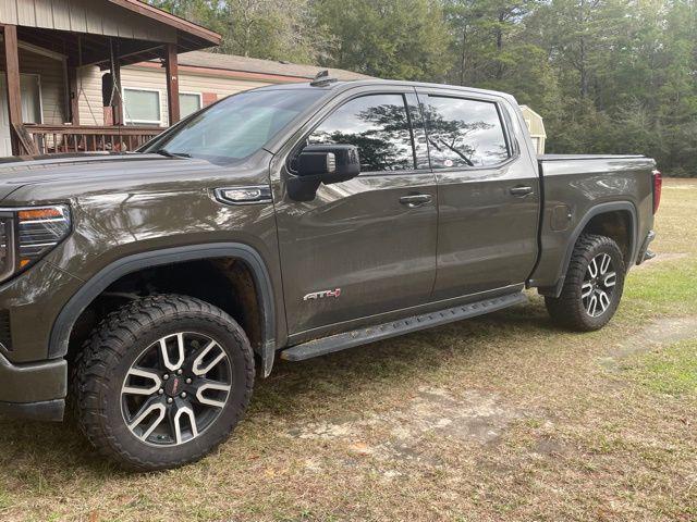 2023 GMC Sierra 1500 4WD Crew Cab Short Box AT4 2023 GMC Sierra 1500 4WD Crew Cab Short Box AT4