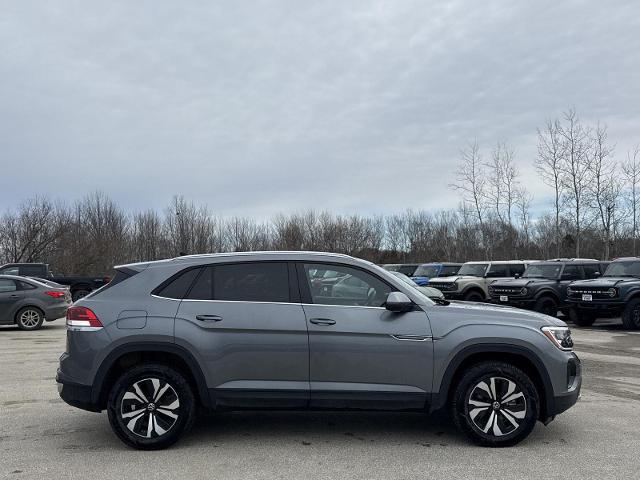 2025 Volkswagen Atlas Cross Sport 2.0T SE