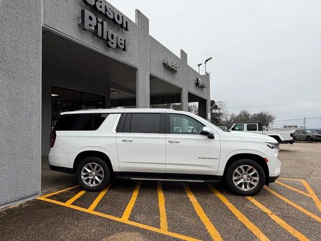 2022 Chevrolet Suburban 2WD Premier