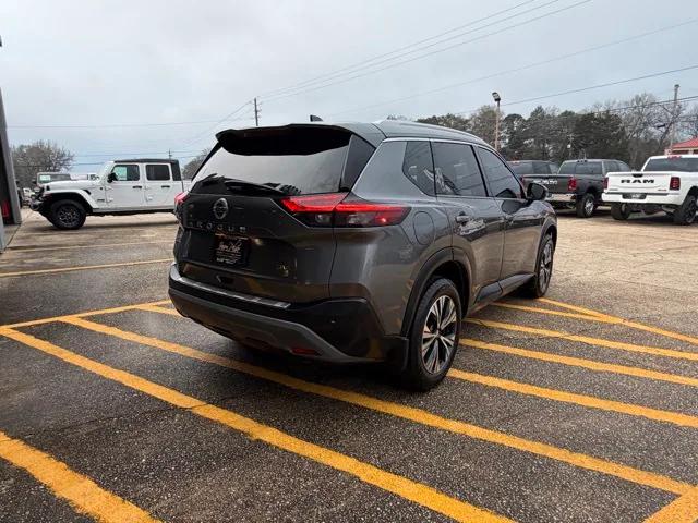 2021 Nissan Rogue SV FWD
