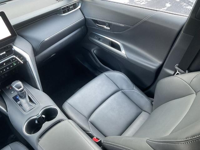 2023 Toyota Venza Unknown