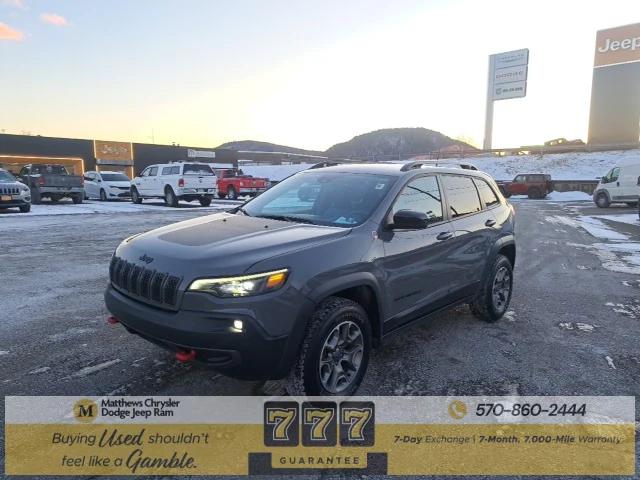 2023 Jeep Cherokee Trailhawk 4x4 2023 Jeep Cherokee Trailhawk 4x4