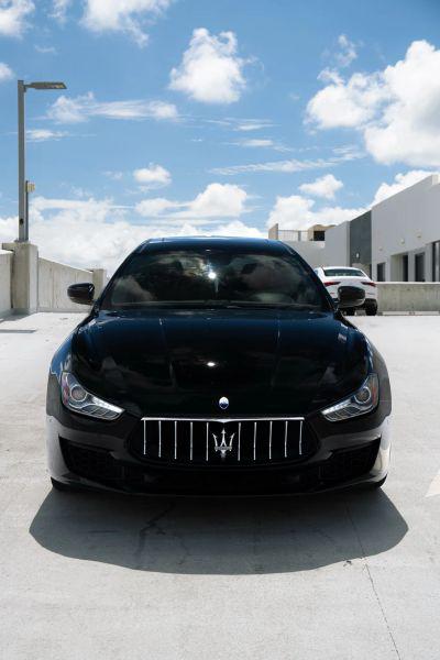 2018 Maserati Ghibli Base