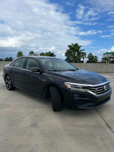 2020 Volkswagen Passat 2.0T R-Line