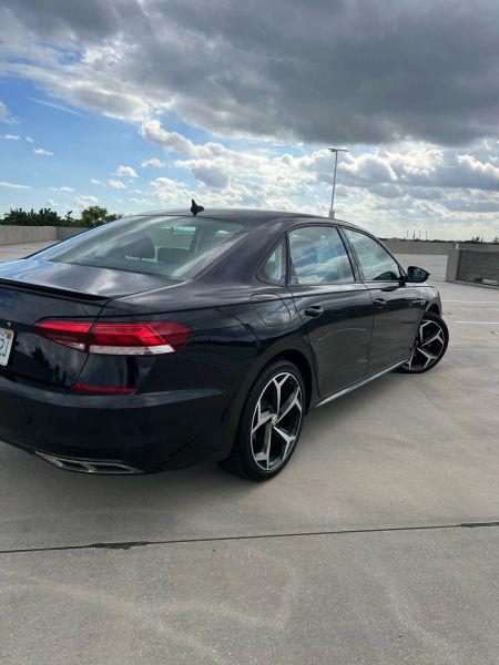 2020 Volkswagen Passat 2.0T R-Line