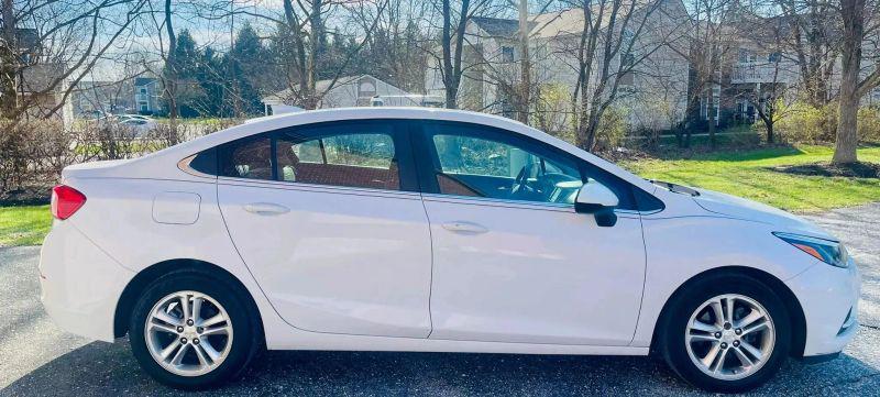 2018 Chevrolet Cruze LT Auto