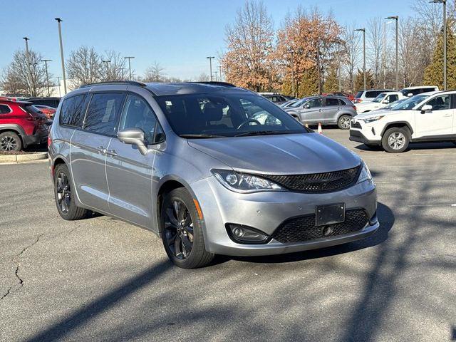 2020 Chrysler Pacifica Touring L 2020 Chrysler Pacifica Touring L