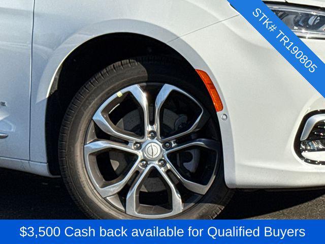 2026 Chrysler Pacifica PACIFICA PINNACLE AWD 2026 Chrysler Pacifica PACIFICA PINNACLE AWD