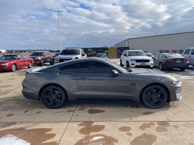 2021 Ford Mustang GT Premium Fastback