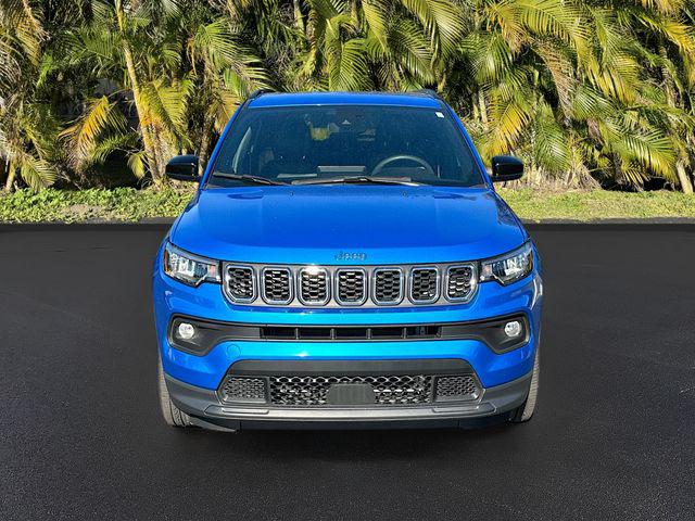 2024 Jeep Compass Latitude Lux FWD