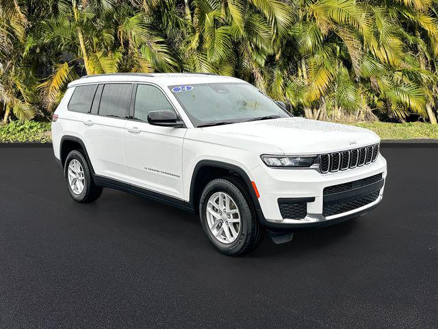 2024 Jeep Grand Cherokee L Laredo 4x2