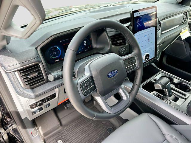 2025 Ford F-150 Flash