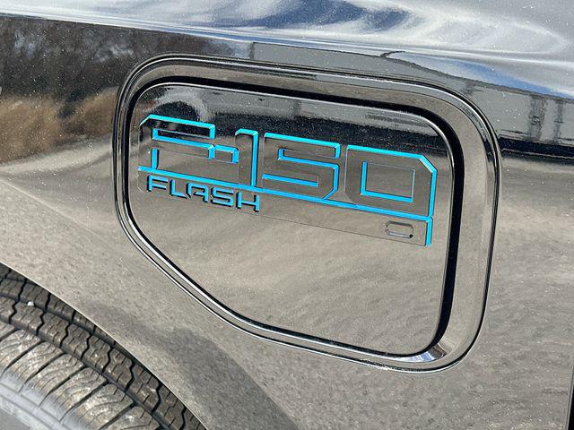 2025 Ford F-150 Flash