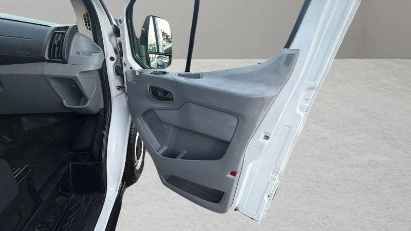 2019 Ford Transit w/60/40 Side Door w/LWB