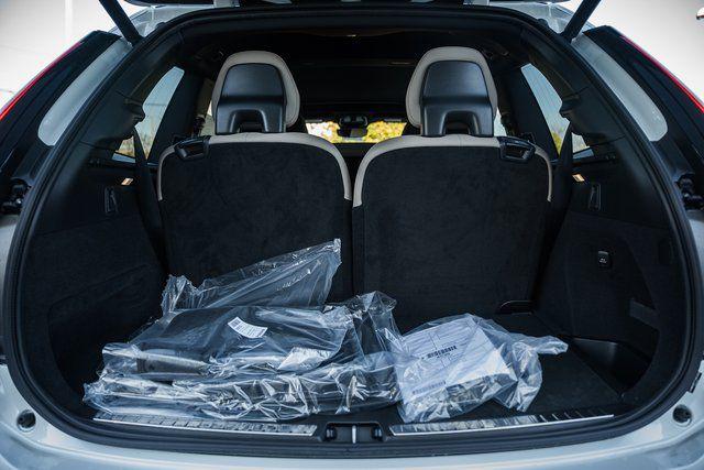 2026 Volvo XC90 Plus, B6 AWD Gas (mild hybrid), Gasoline, Bright, 7 Seats