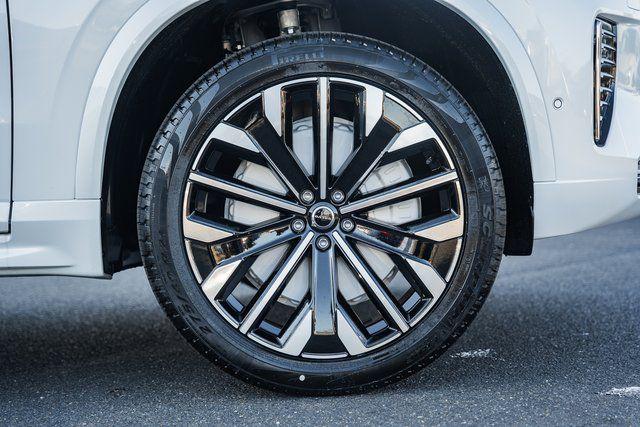 2026 Volvo XC90 Plus, B6 AWD Gas (mild hybrid), Gasoline, Bright, 7 Seats