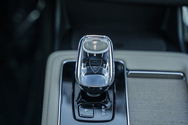 2026 Volvo XC90 Plus, B6 AWD Gas (mild hybrid), Gasoline, Bright, 7 Seats