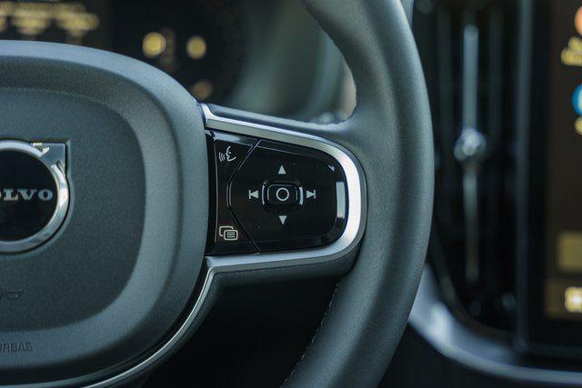 2026 Volvo XC90 Plus, B6 AWD Gas (mild hybrid), Gasoline, Bright, 7 Seats