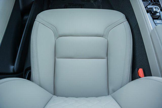 2026 Volvo XC90 Plus, B6 AWD Gas (mild hybrid), Gasoline, Bright, 7 Seats