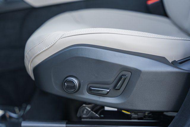 2026 Volvo XC90 Plus, B6 AWD Gas (mild hybrid), Gasoline, Bright, 7 Seats