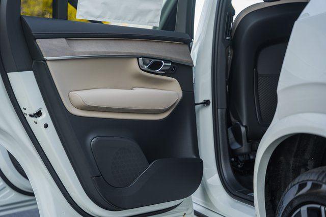 2026 Volvo XC90 Plus, B6 AWD Gas (mild hybrid), Gasoline, Bright, 7 Seats