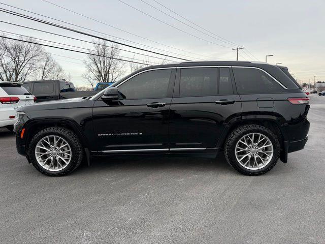 2023 Jeep Grand Cherokee Summit 4x4 2023 Jeep Grand Cherokee Summit 4x4