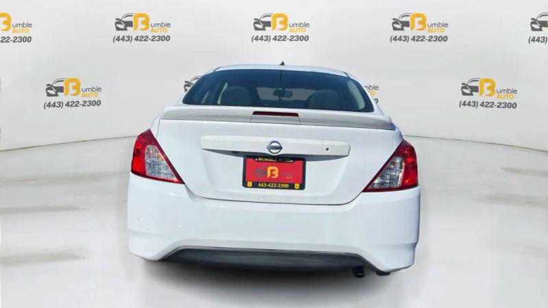 2019 Nissan Versa 1.6 SV