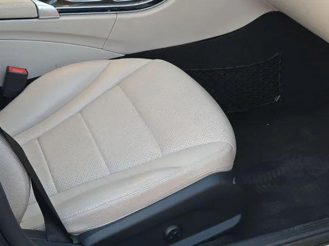 2015 Mercedes-Benz C-CLASS C 300 C 300