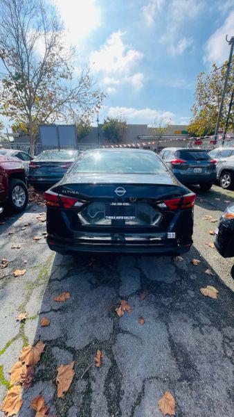 2023 Nissan Altima S FWD