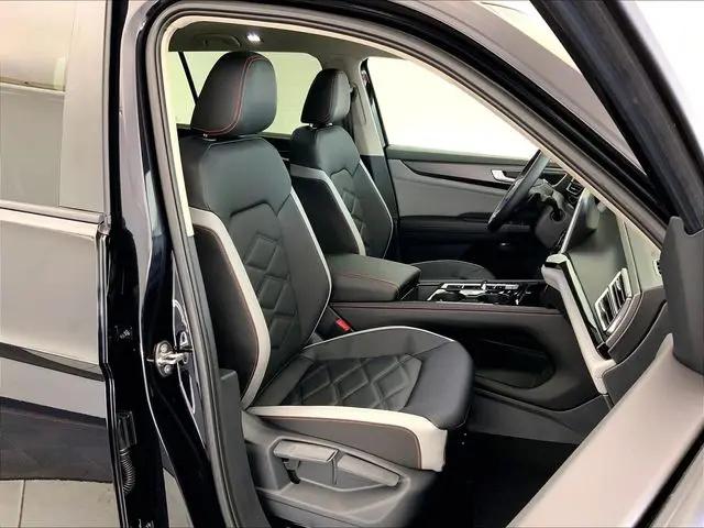 2026 Volkswagen Atlas Peak Edition