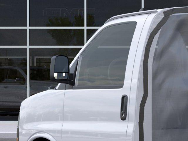 2025 GMC Savana Cutaway Work Van