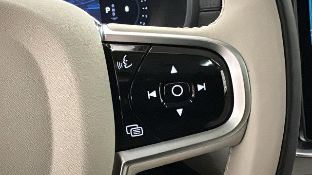 2026 Volvo XC90 Ultra, B6 AWD Gas (mild hybrid), Gasoline, Bright, 7 Seats