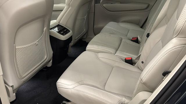 2026 Volvo XC90 Ultra, B6 AWD Gas (mild hybrid), Gasoline, Bright, 7 Seats