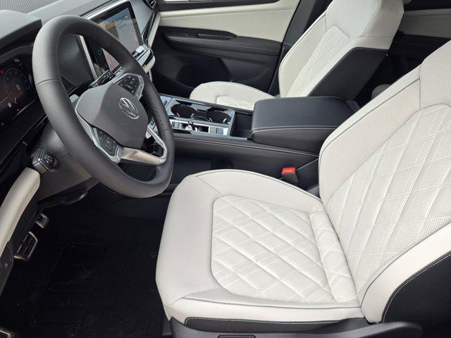 2026 Volkswagen Atlas Cross Sport SEL Premium R-Line