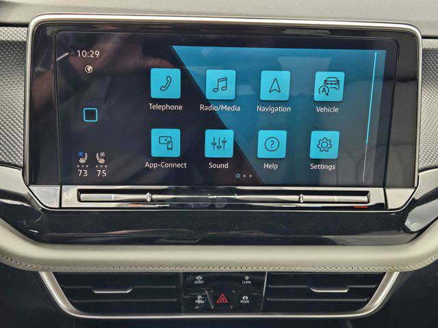2026 Volkswagen Atlas Cross Sport SEL Premium R-Line